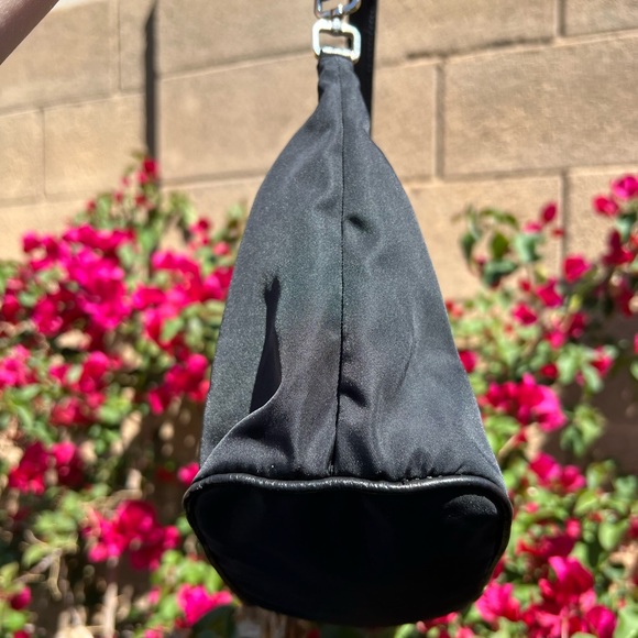 Prada nylon shoulder bag - Picture 4 of 12